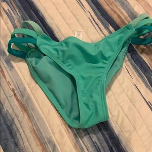Bikini bottom